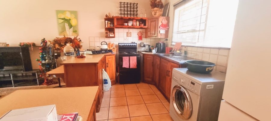 1 Bedroom Property for Sale in Meerhof North West